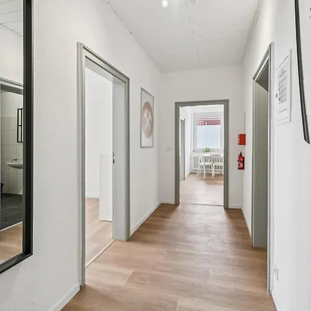 Modernes 6 Betten Balkon Appartement